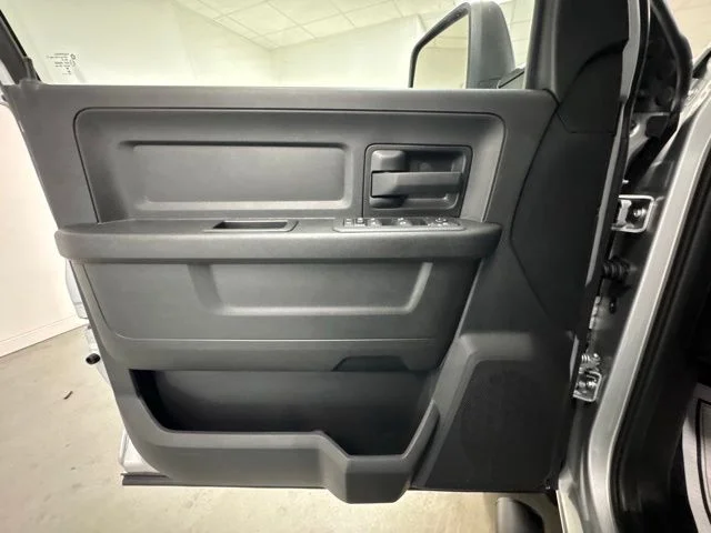 New 2026 Silver Ram Tradesman image 10