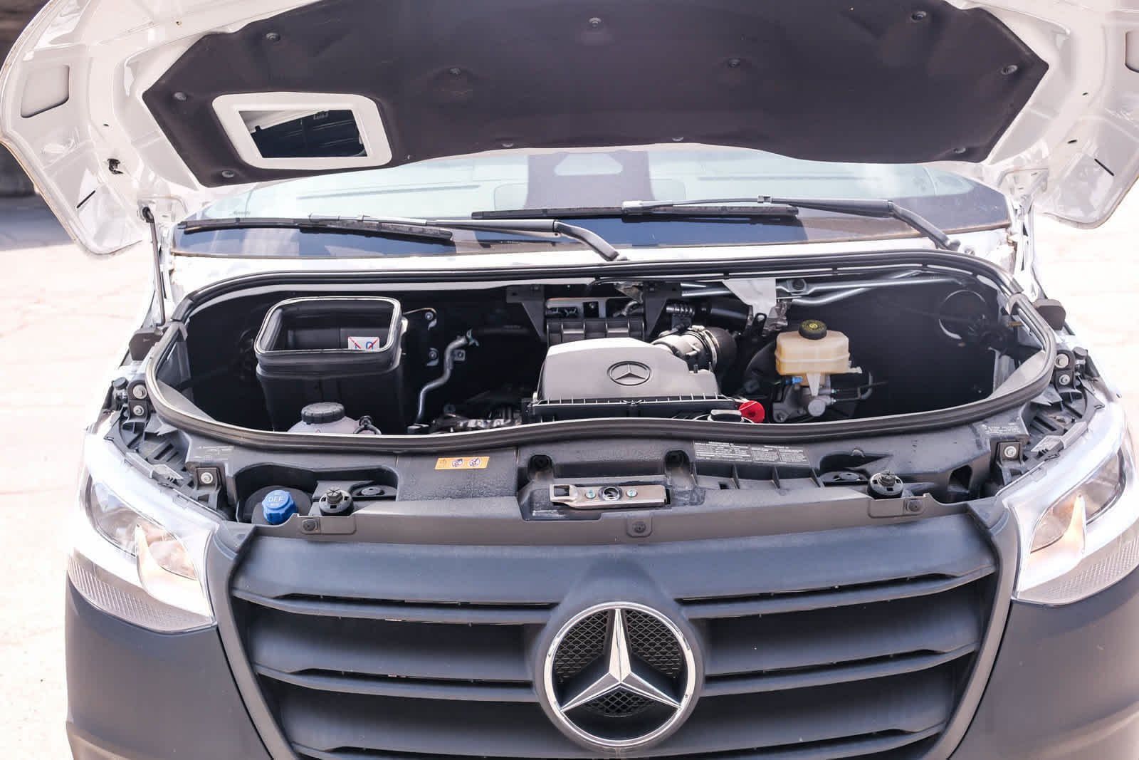New 2025 Arctic+White Mercedes-Benz Cargo 144WB High Roof RWD 2.0L I4 Diesel Turbo SO image 52