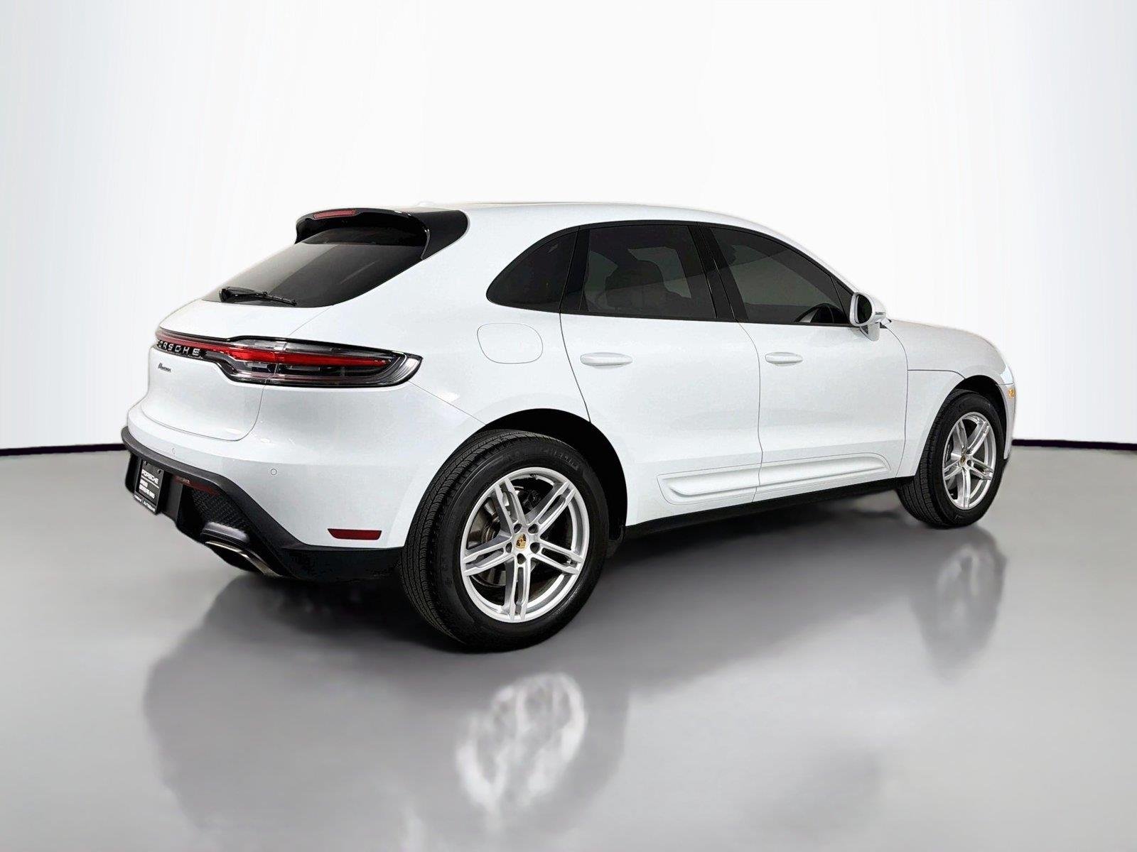 Certified Used 2023 Carrara White Metallic Porsche  image 7
