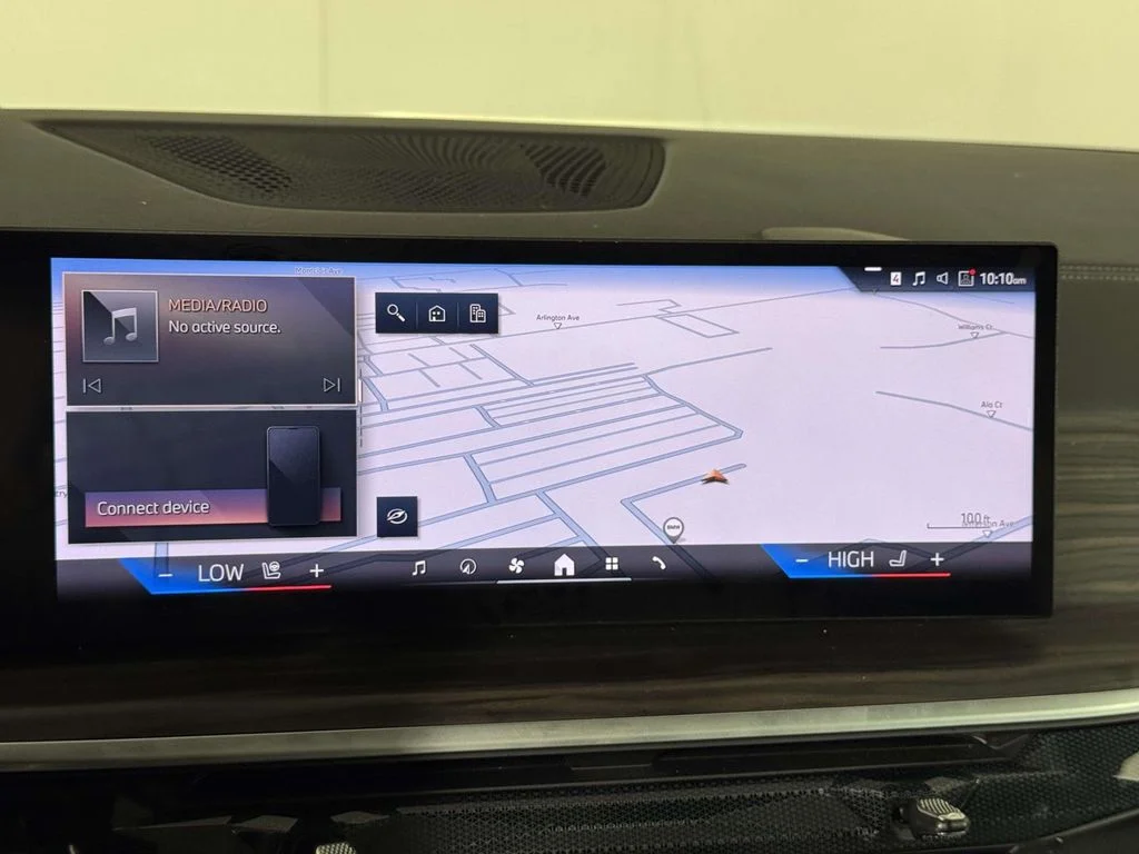 Certified Used 2024 Gray BMW xDrive40i image 27