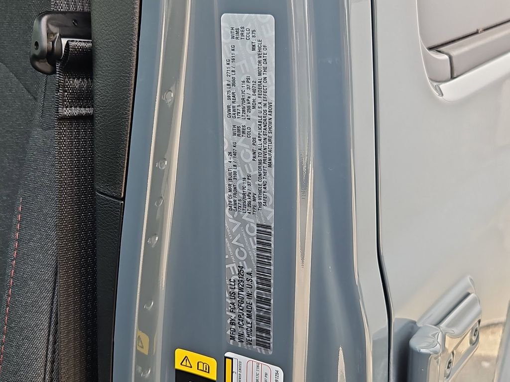 New 2026 Anvil Clearcoat Jeep Rubicon image 32