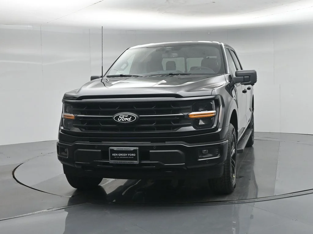 New 2026 Agate Black Metallic Ford XLT image 54