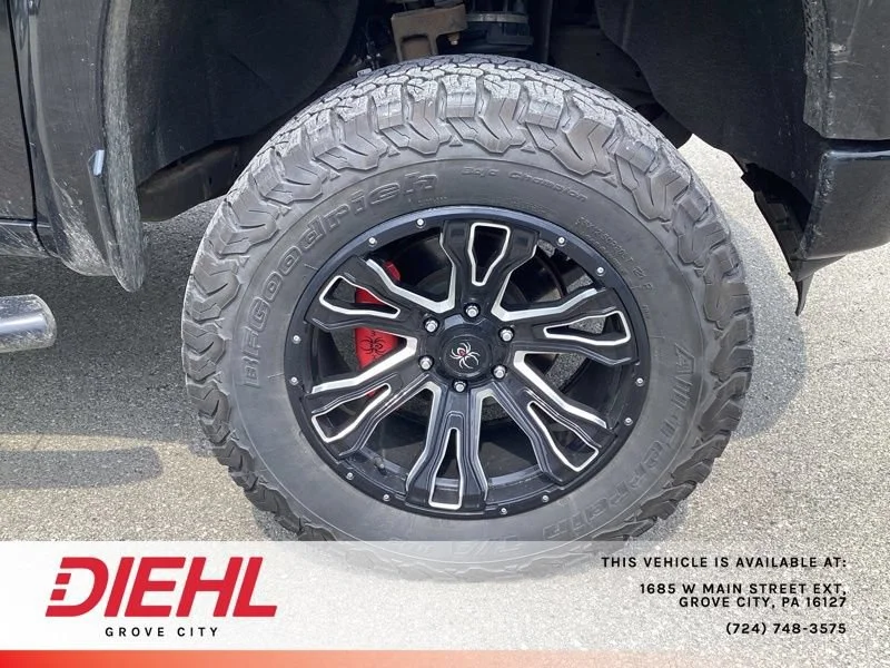 Used 2023 Black Chevrolet RST image 9