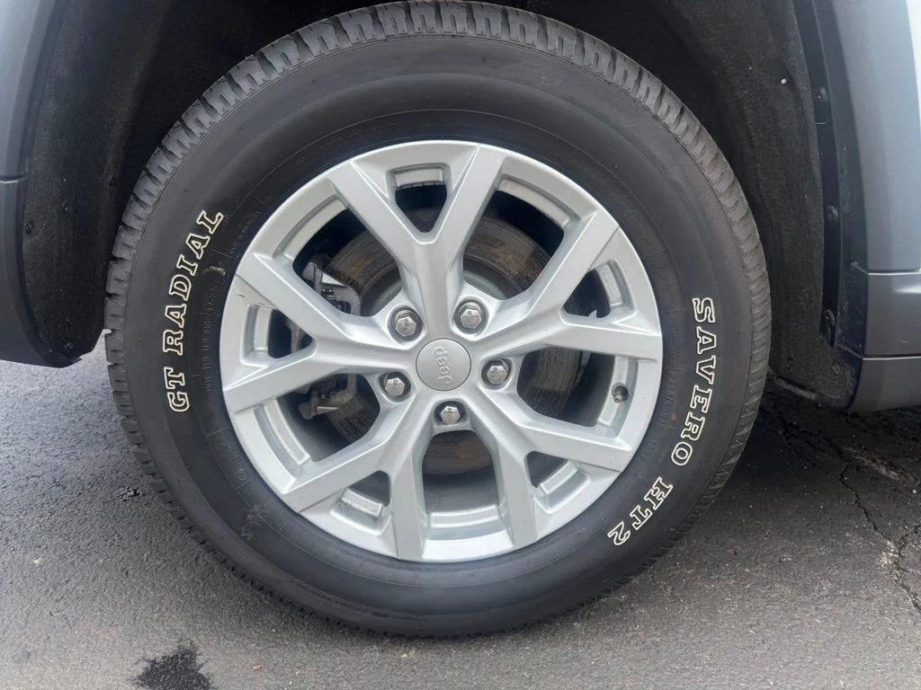 Used 2023 White Jeep Limited image 55