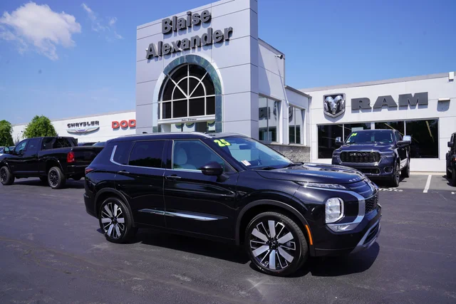 2025 Mitsubishi Outlander SEL