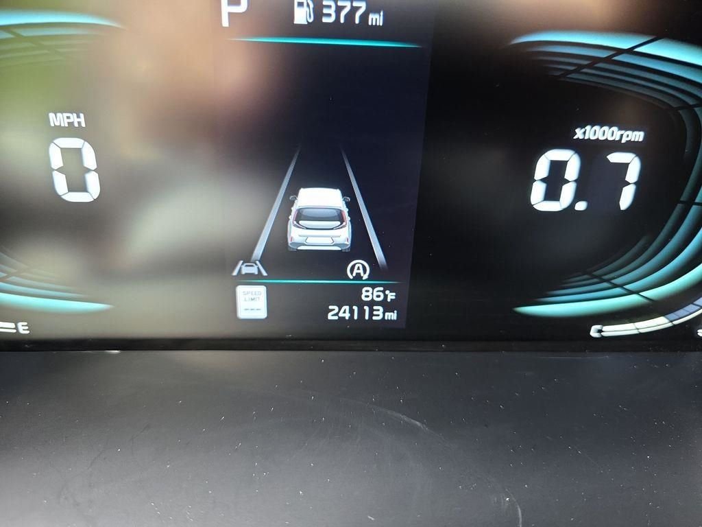 2025 Kia Soul LX - Photo 26