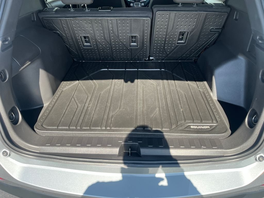 Used 2023 Gray Chevrolet LT image 25