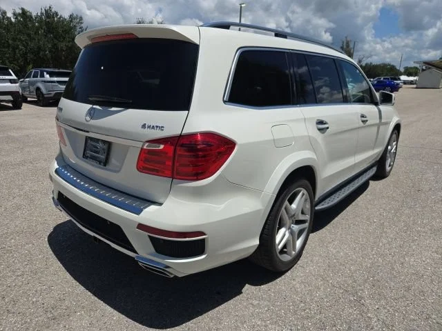 Used 2015 Diamond White Metallic Mercedes-Benz GL 550 image 5