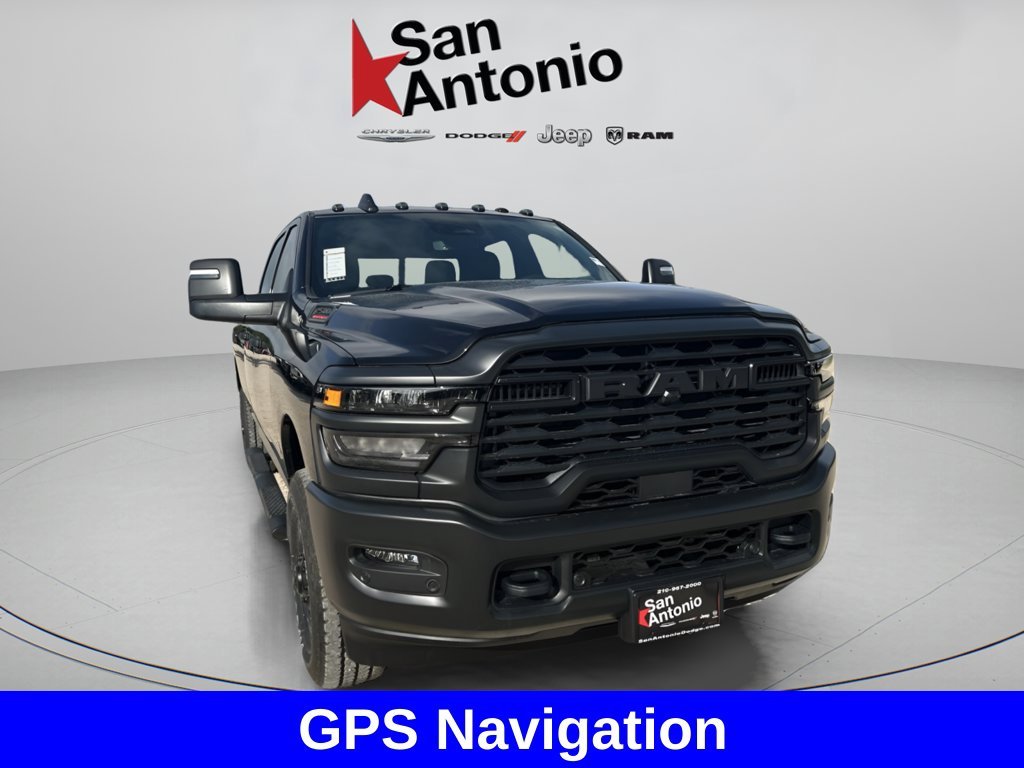 New 2026 Diamond Black Crystal Pearl-Coat Exterior Paint RAM Tradesman image 2