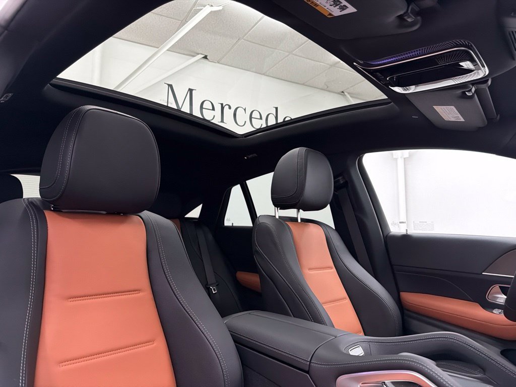 New 2027 MANUFAKTUR Moonlight White Metallic Mercedes-Benz GLE 450 Coupe image 30