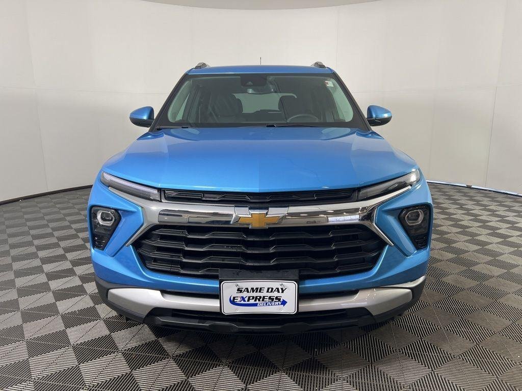Used 2026 Marina Blue Chevrolet LT image 22