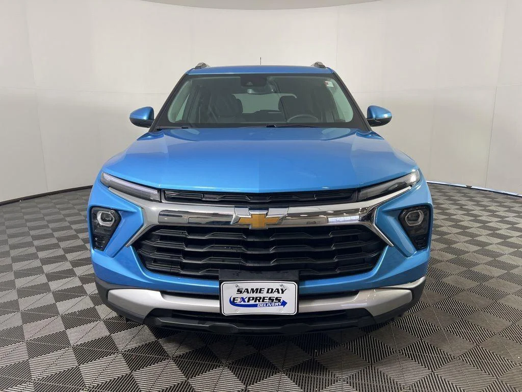 Used 2026 Marina Blue Chevrolet LT image 22