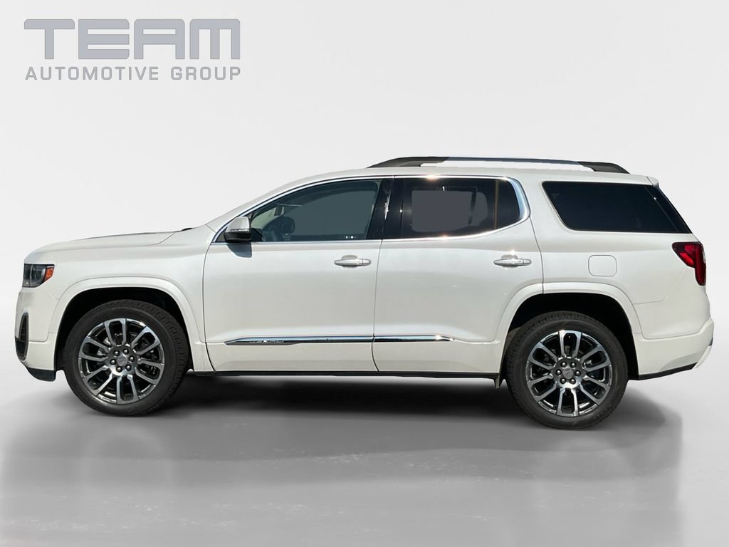Used 2023 White Frost Tricoat GMC Denali image 4