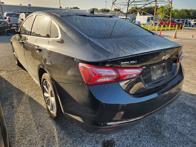 Used 2019 MOSAIC BLACK METALLIC Chevrolet LT image 4