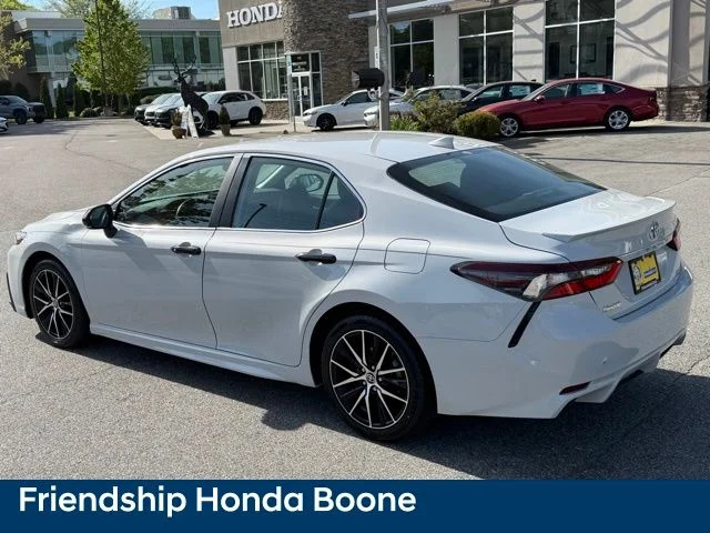 Used 2023 White Toyota SE Nightshade image 7