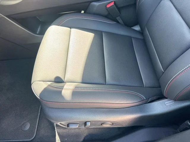 New 2026 Gray Chevrolet Z71 image 17