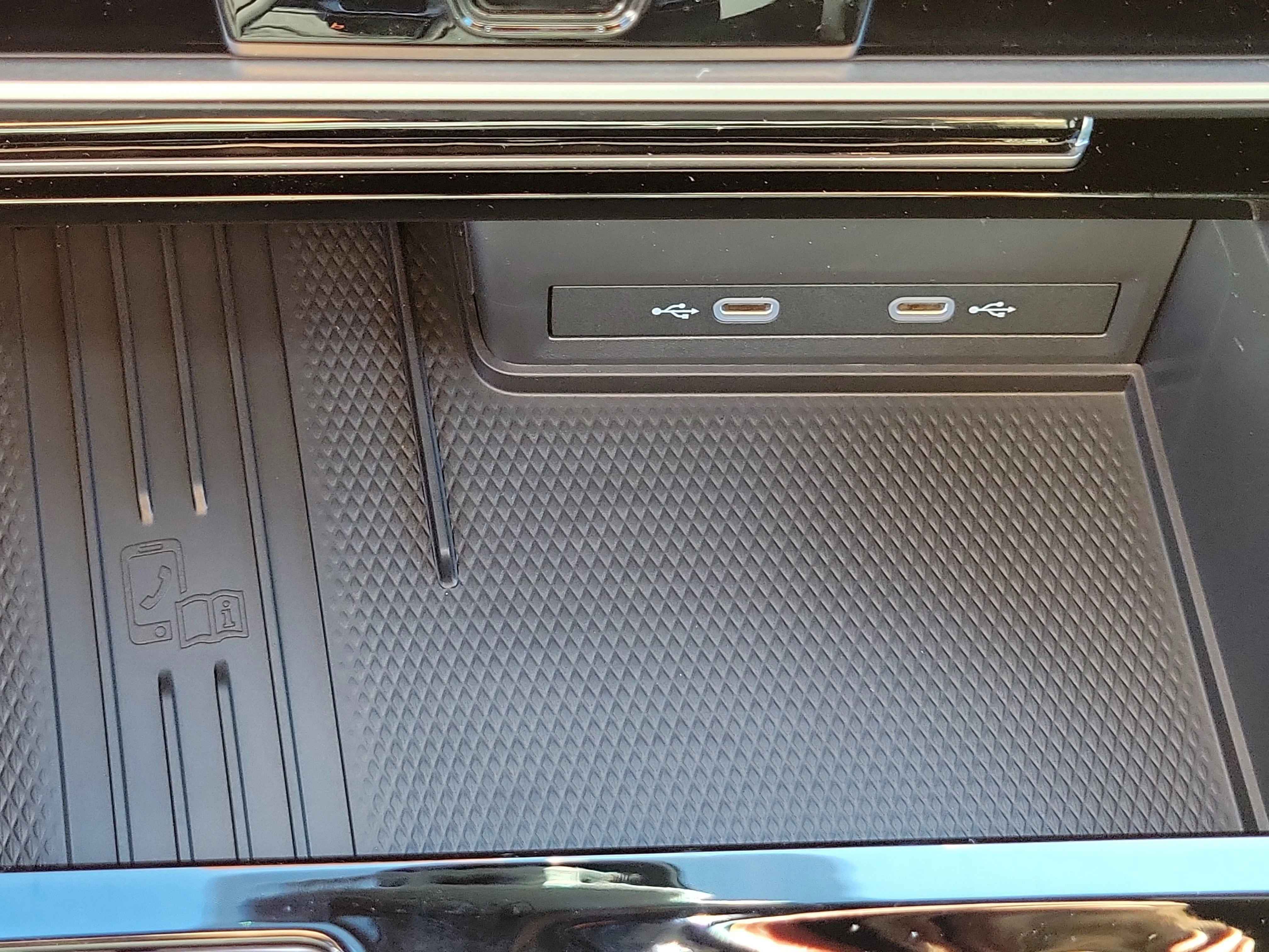 New 2026 Gray Volkswagen 2.0T SE w/Technology image 30