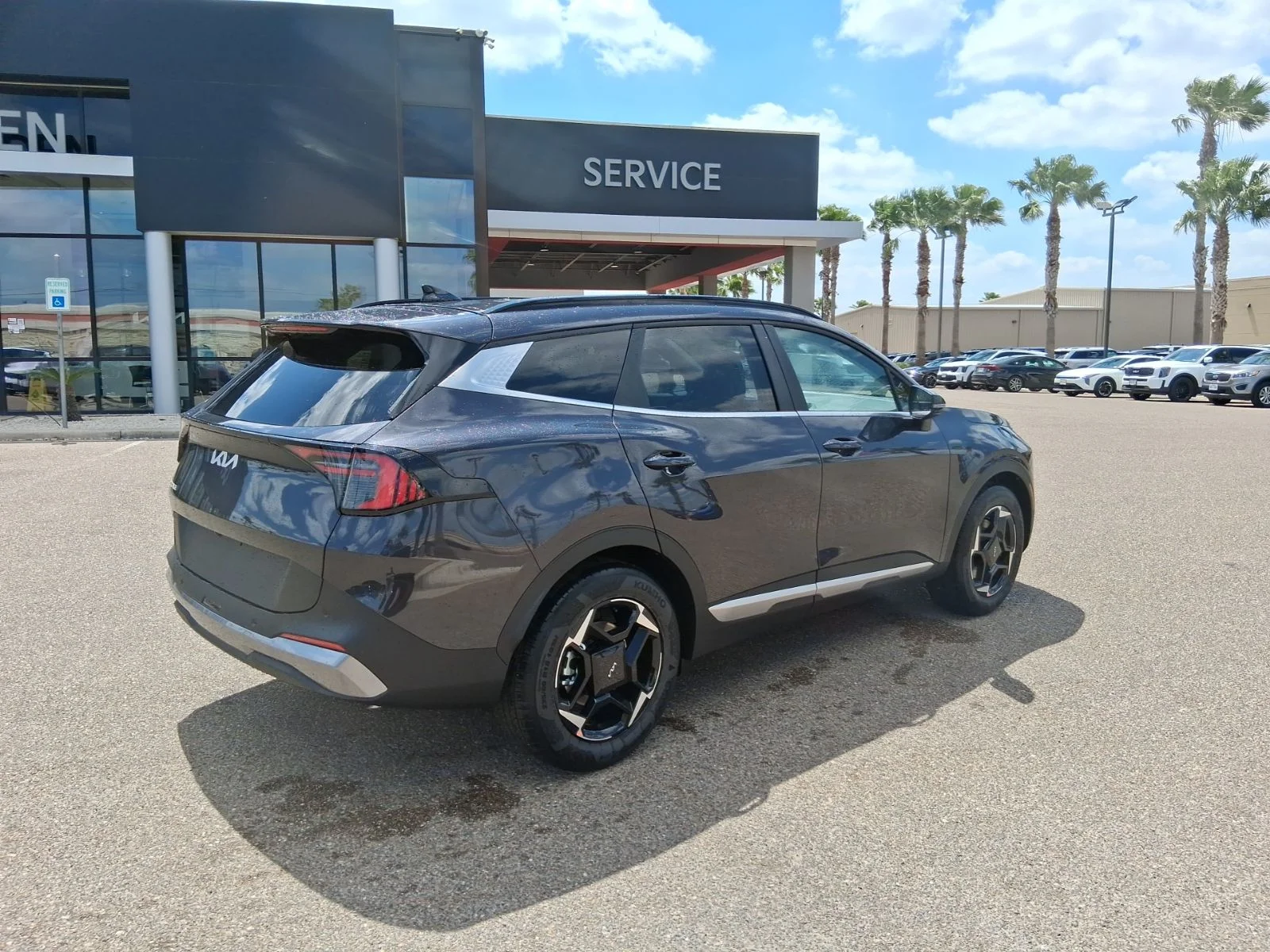 New 2026 Gray Kia EX image 4