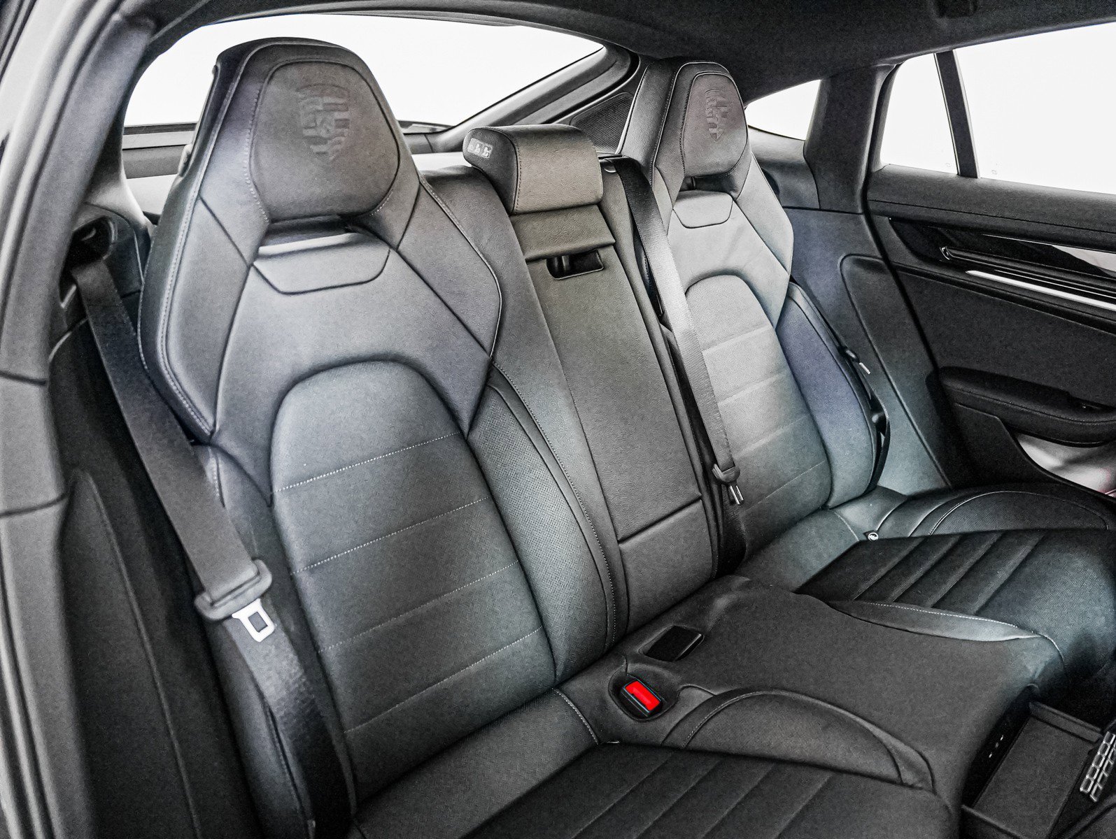 2026 Porsche Panamera Base - Photo 6