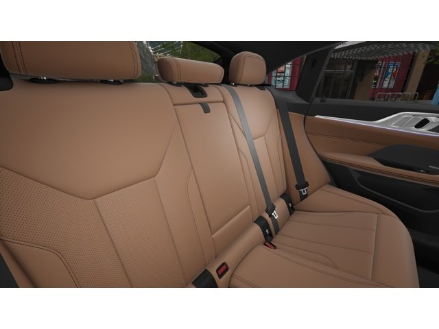 New 2026 Mineral White Metallic BMW xDrive40 image 12