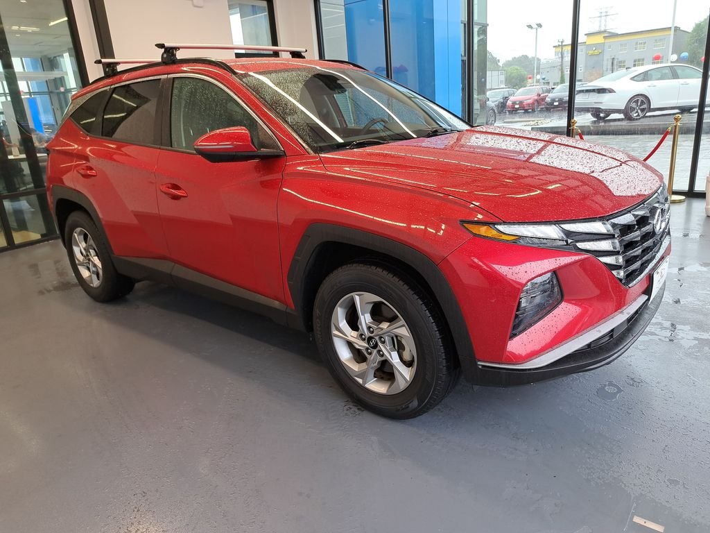 Used 2023 Red Hyundai SEL image 8
