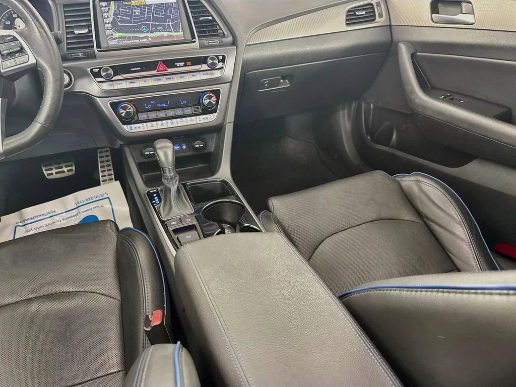 Used 2019 Blue Hyundai Limited image 29