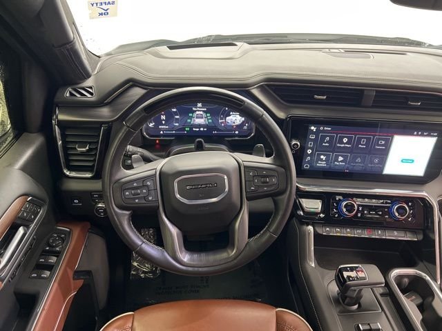 Used 2025 White GMC Denali Ultimate image 20