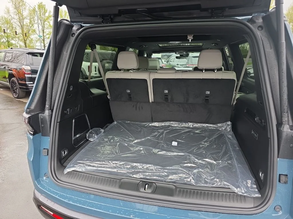 New 2026 Steel Blue Exterior Paint Jeep Limited Altitude image 13