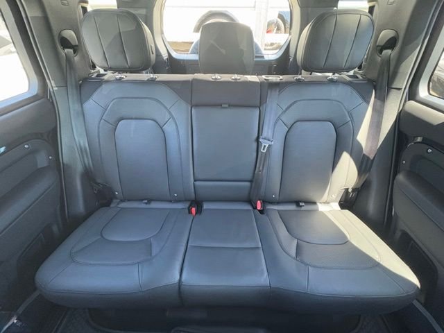 Certified Used 2025 Black Land Rover V8 image 40