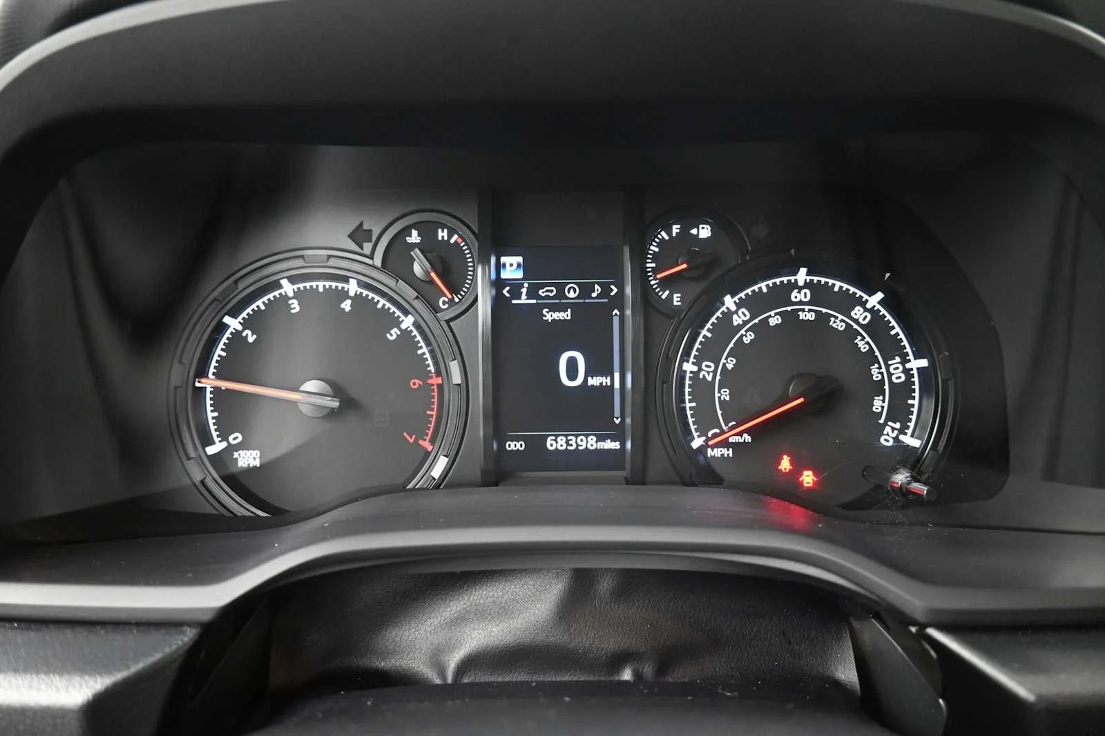 Used 2022 Midnight Black Metallic Toyota SR5 Premium image 7