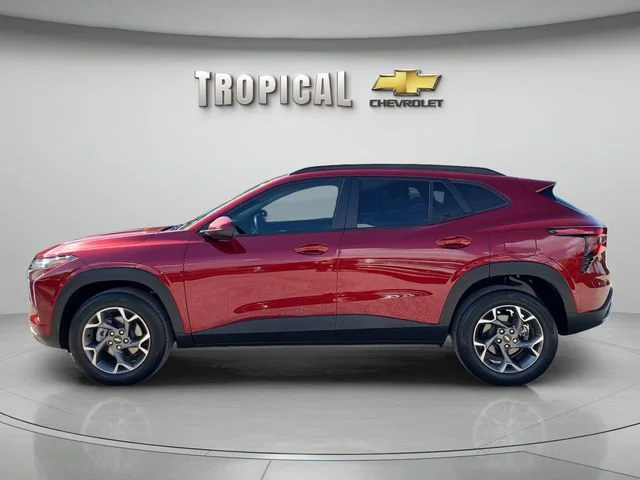 Used 2025 Crimson Metallic Chevrolet LT image 2