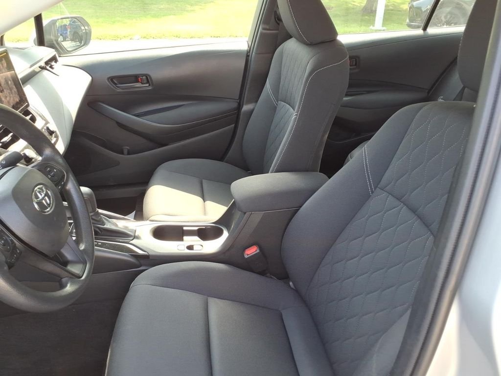 Used 2023 Classic Silver Metallic Toyota LE image 10