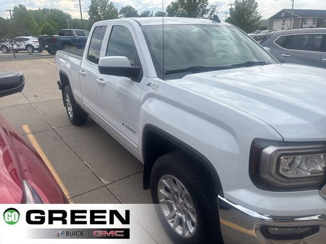 2017 GMC Sierra 4WD Double Cab Standard Box SLE's photo