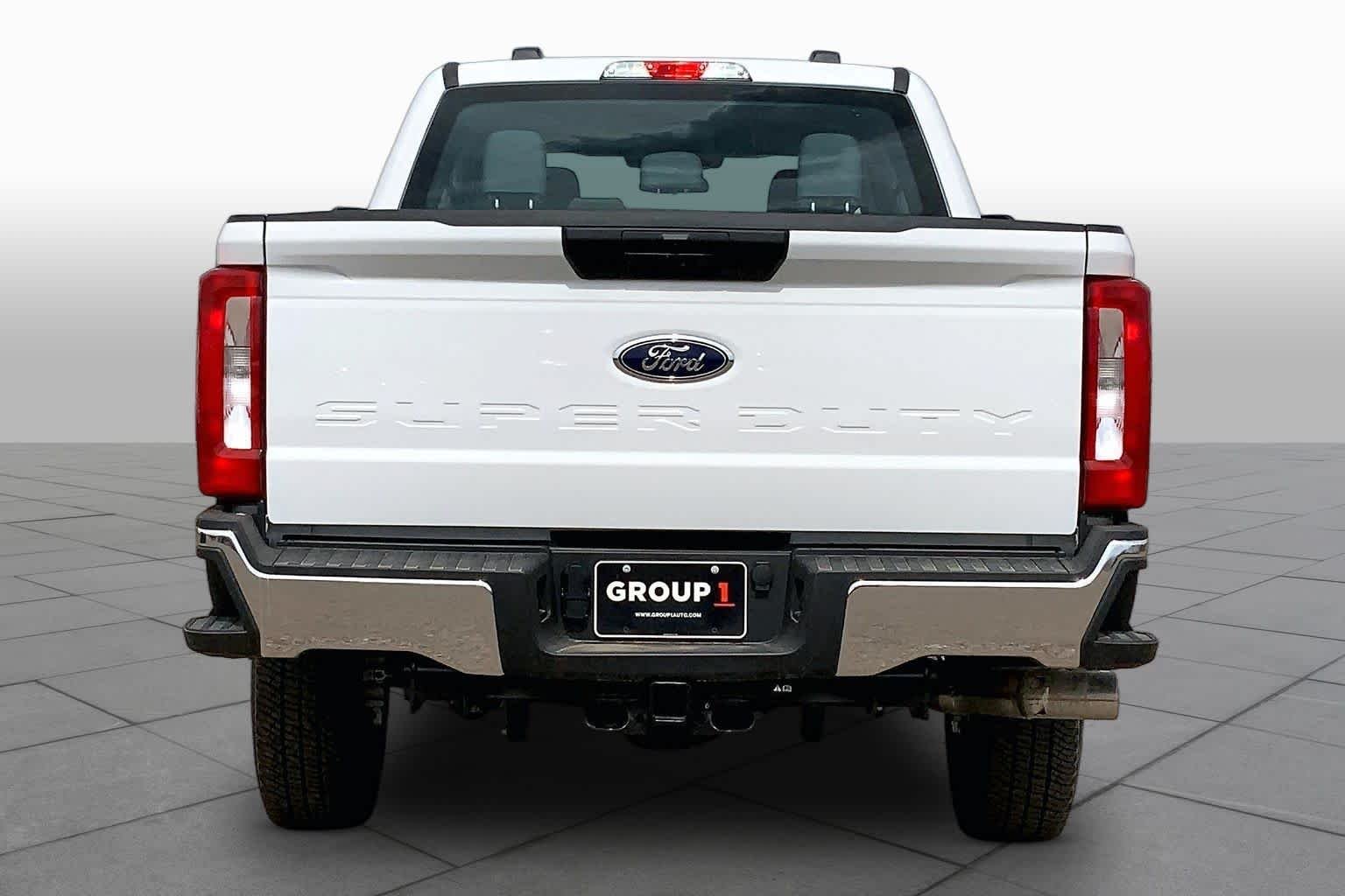 New 2026 Oxford White Ford F-250® XL image 4