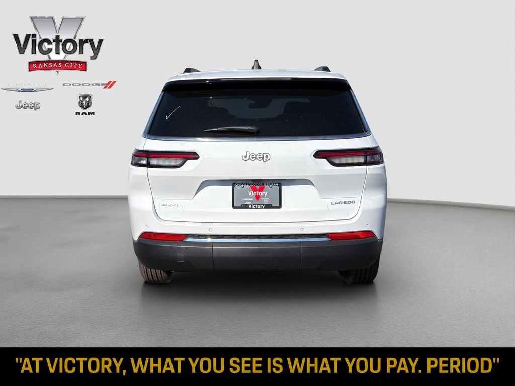 New 2026 Bright White Clear-Coat Exterior Paint Jeep Laredo image 6