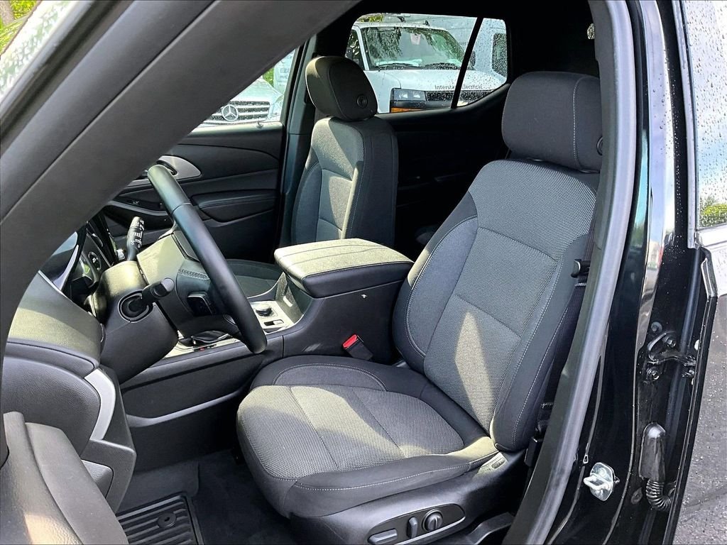 Used 2023 Black Chevrolet LT image 10