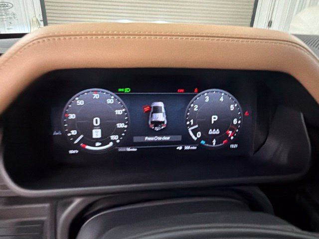 New 2026 Fuji White Land Rover X-Dynamic SE image 29