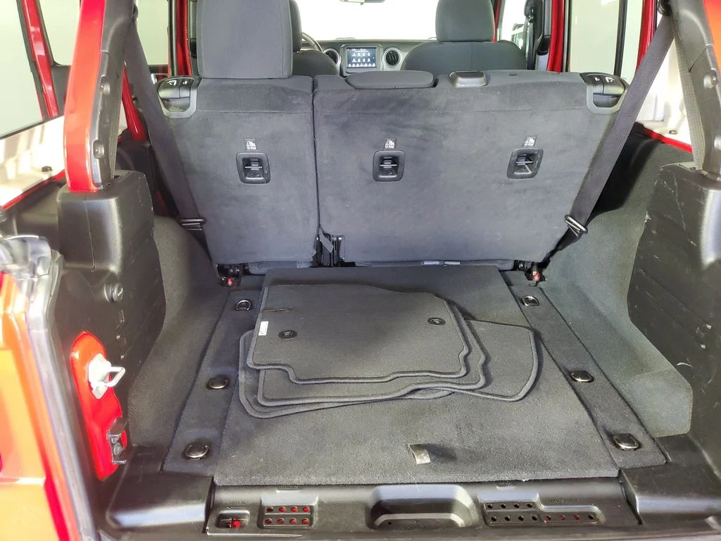 Used 2022 Red Jeep Unlimited Sport S image 31
