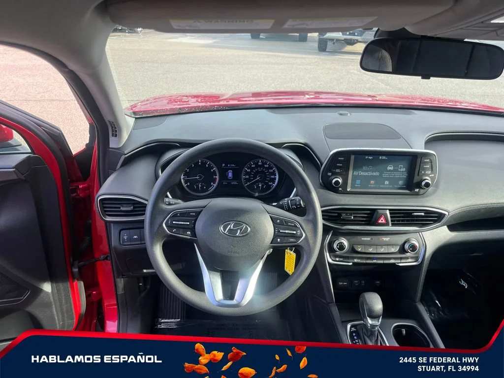 Used 2020 Red Hyundai SE image 33