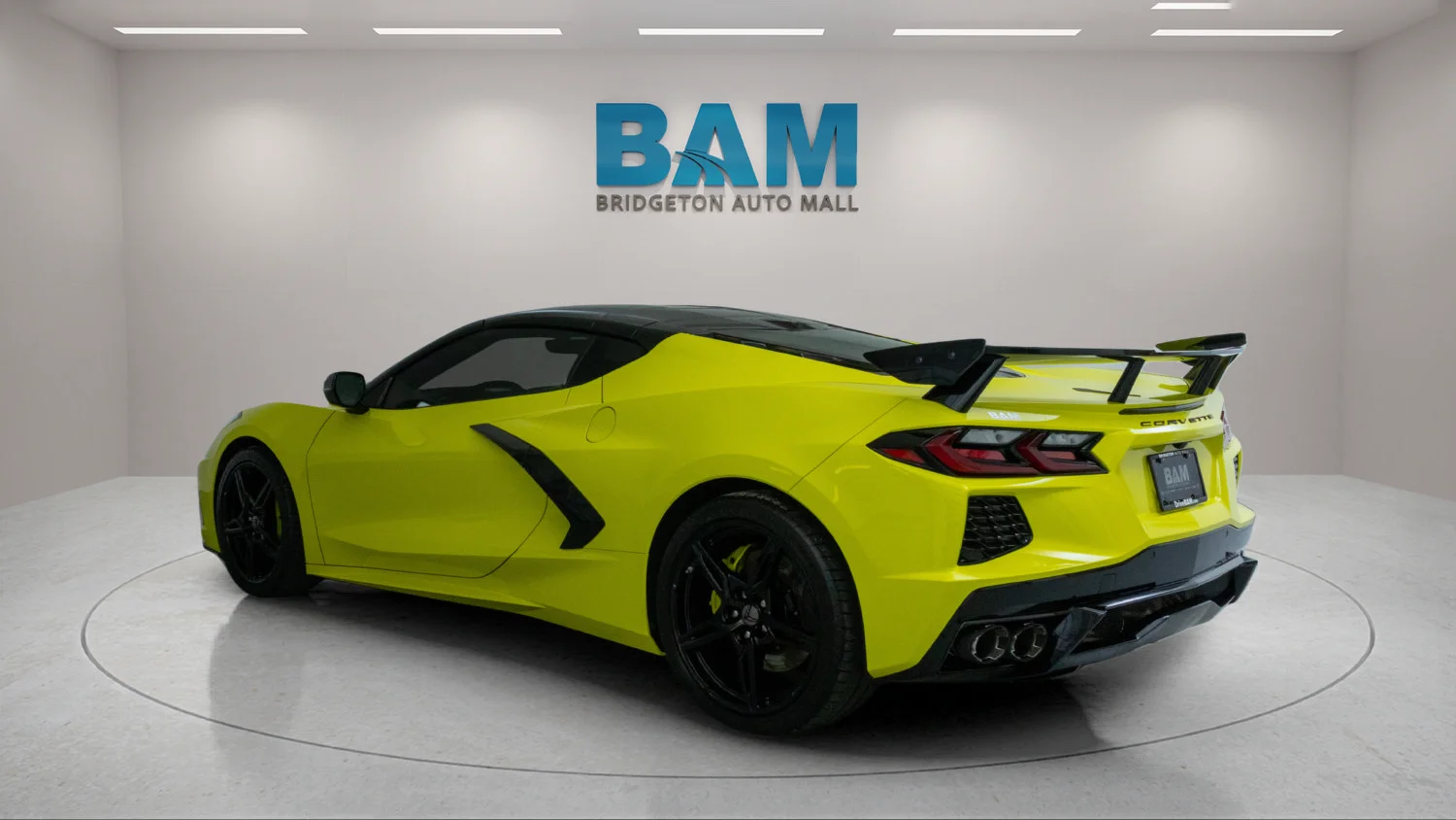 Used 2022 Accelerate Yellow Metallic Chevrolet 3LT image 5