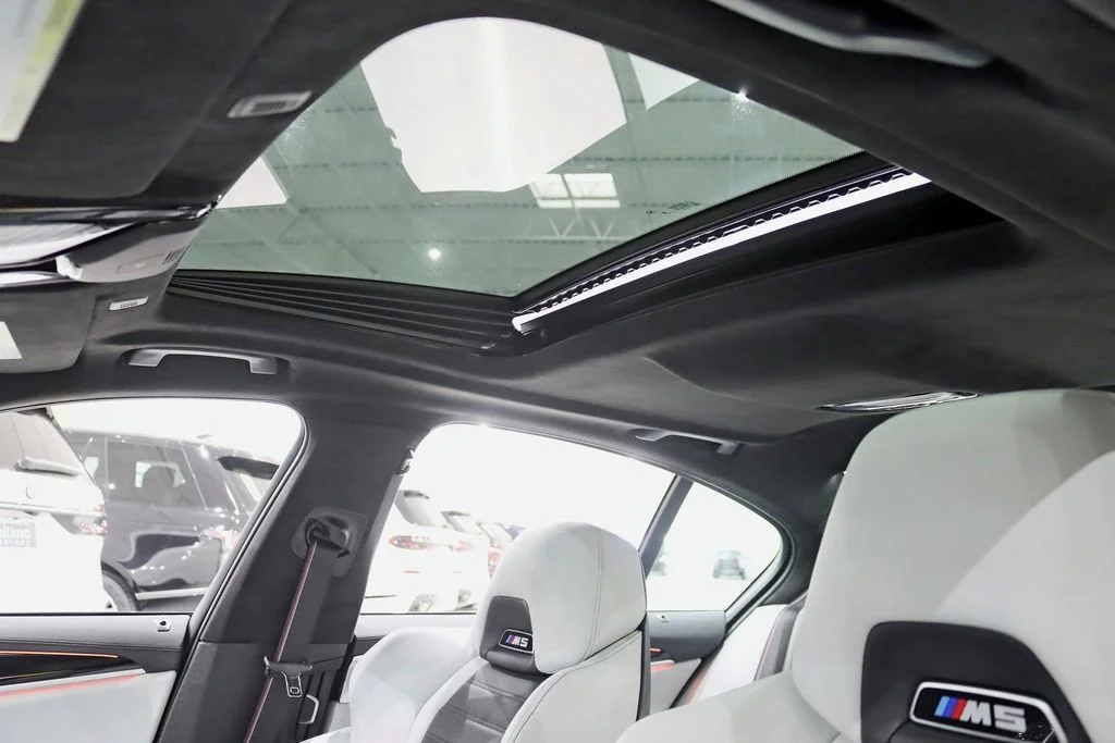 Used 2023 Red BMW Base image 32