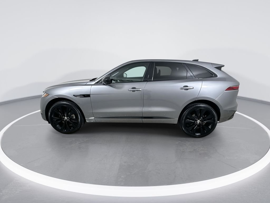 New 2026 Eiger Grey Jaguar P250 R-Dynamic S image 5
