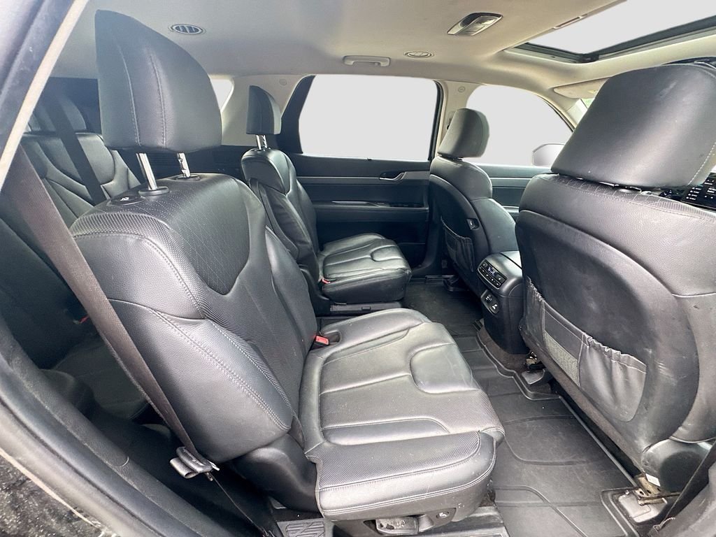 Used 2022 Black Hyundai SEL image 32