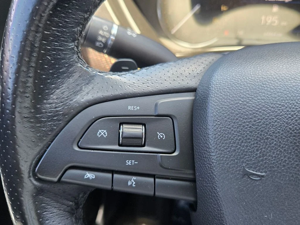 Used 2019 Silver Cadillac Sport image 25