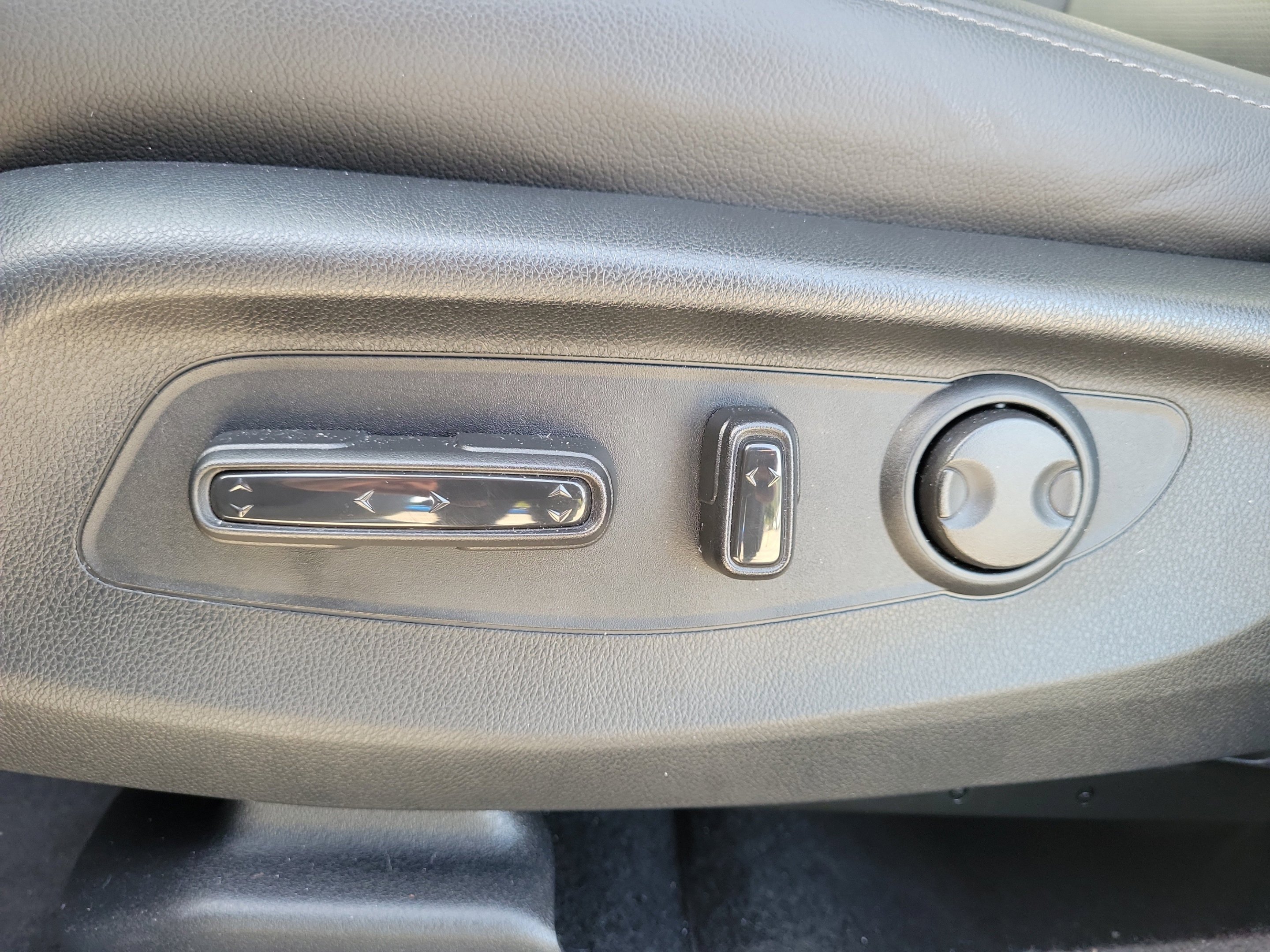 Used 2024 Gray Honda EX-L image 22