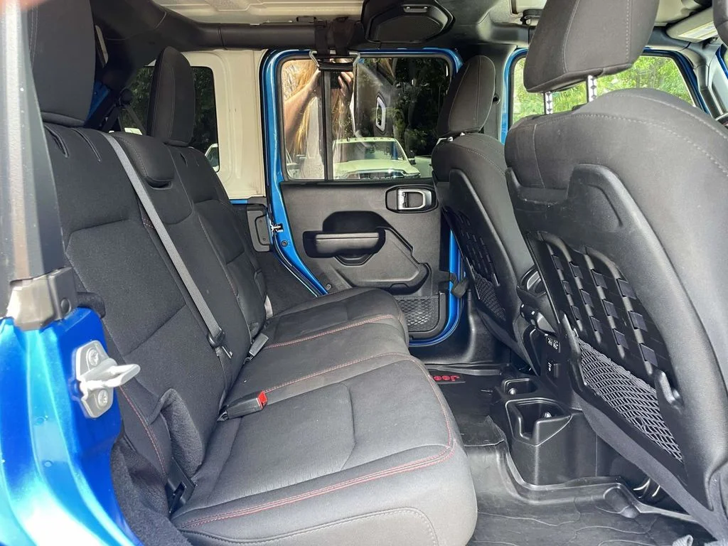 Used 2021 Blue Jeep Unlimited Rubicon image 17