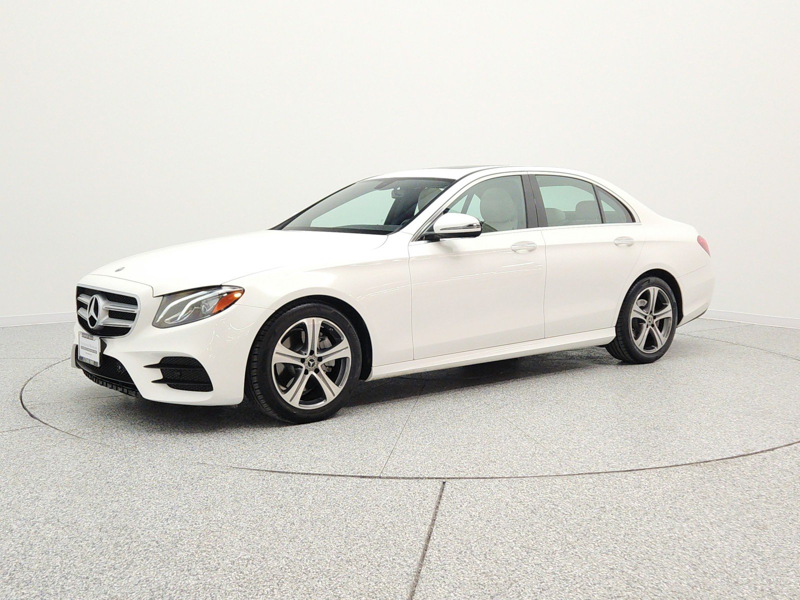 2019 Mercedes-Benz E-Class E300's photo