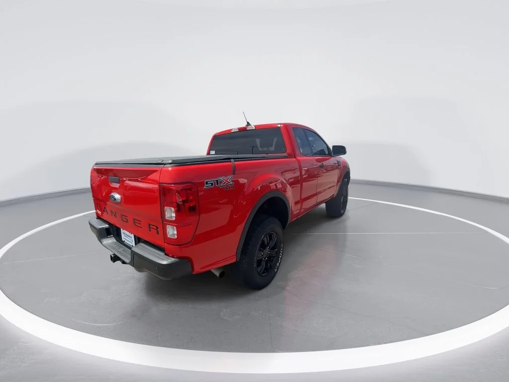 Used 2022 Red Ford XL image 8