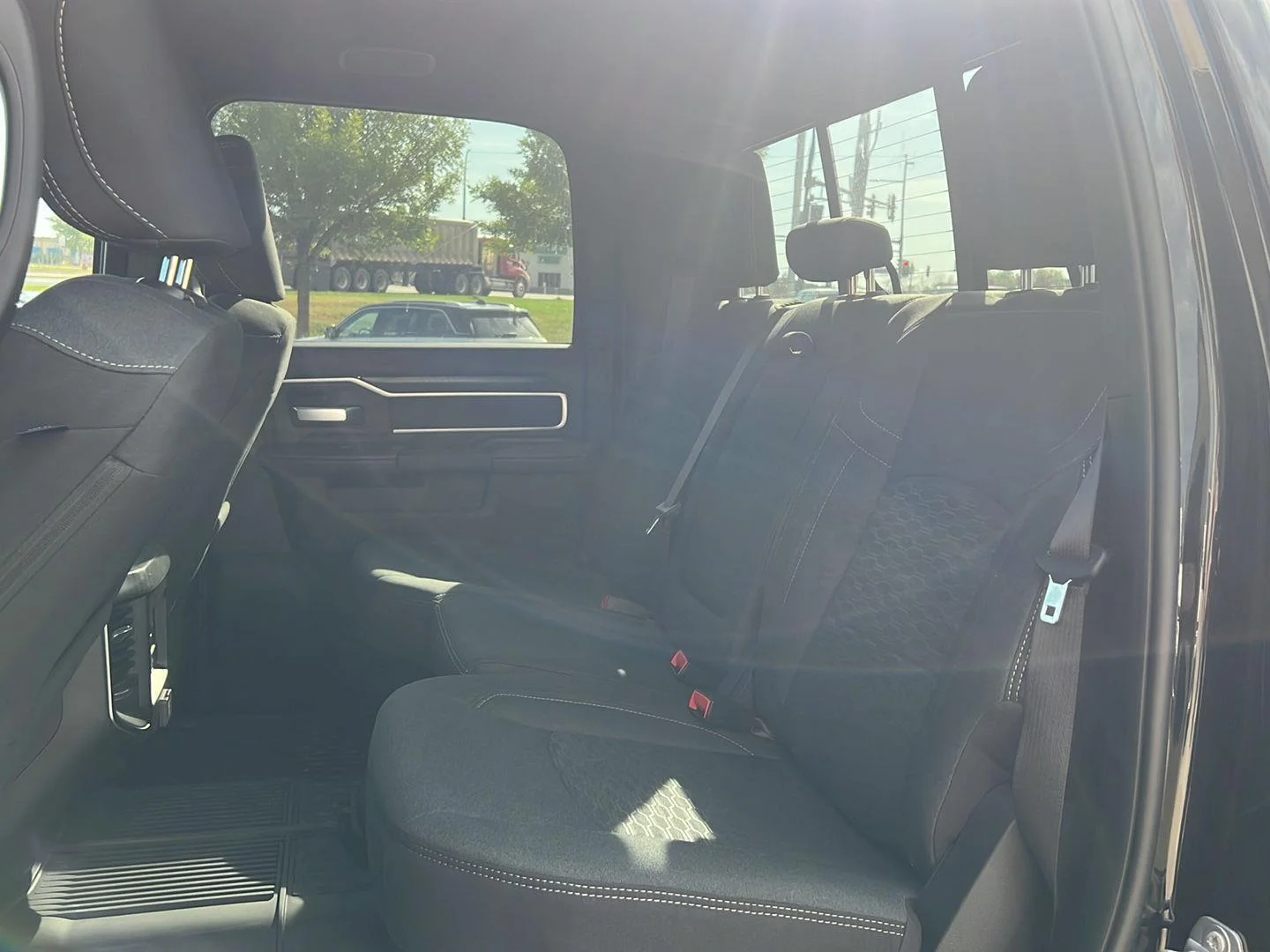 2025 RAM 2500 Big Horn - Photo 18