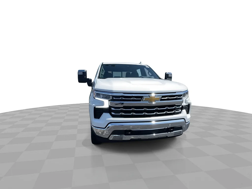 Used 2024 Summit White Chevrolet LTZ image 4
